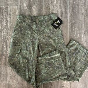 Girls Green Butterfly Cargo Pants Wide Leg Cotton M (8) Y2K Fairycore Cottage